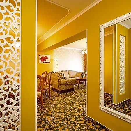 One Hotel 4*