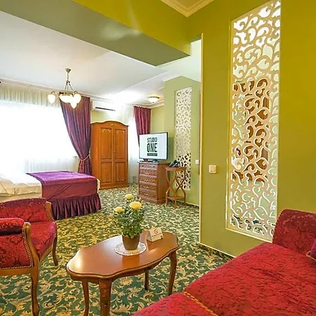 Hotel One