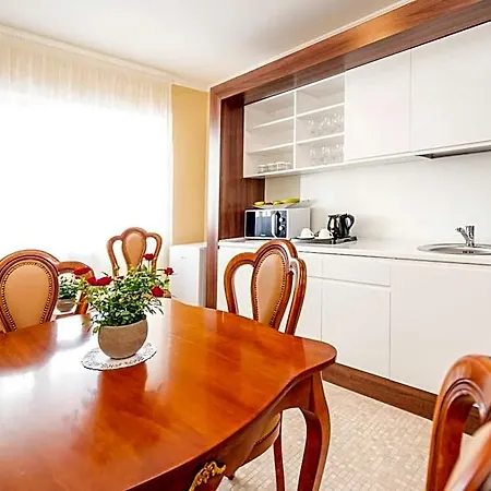 One Hotel 4*